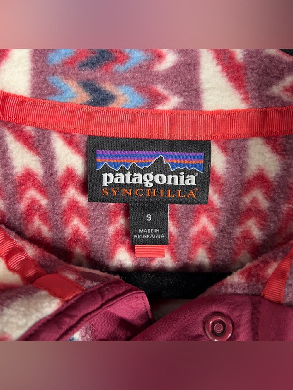 Patagonia Synchilla Kuta Klash Women's Small Fleece Pullover Dark Currant Aztec - Picture 4 of 11
